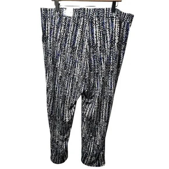 Avenue Pull On Leggings Black White Blue, Womens Size 18 / 20 Petite Pockets NWT - Picture 2 of 6